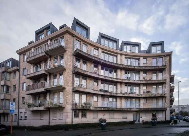 Appartement 3 slaapkamers Terras Kelder Parking te Koop