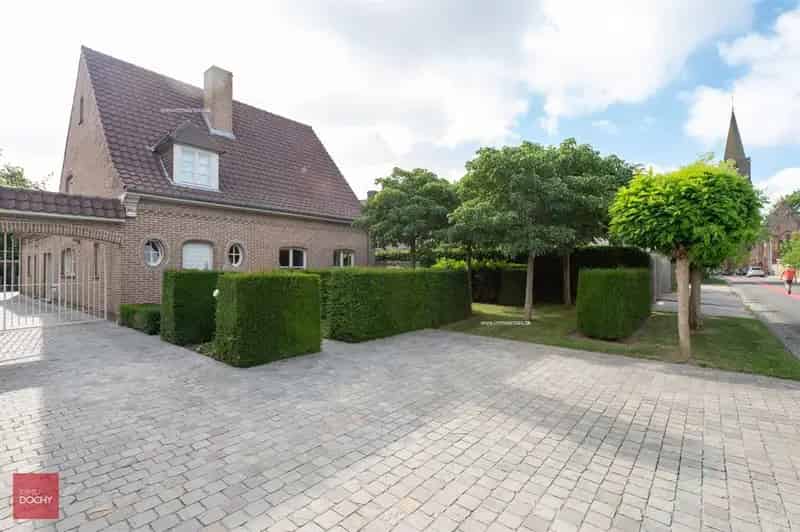 Villa te koop Wielsbeke - 4 slaapkamers, tuin, garage