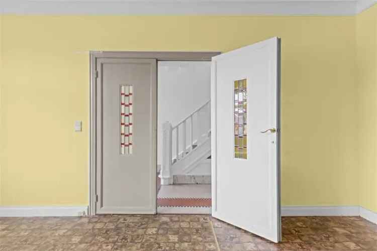 Huis te Koop Kortrijk 4 slaapkamers Nabij Centrum