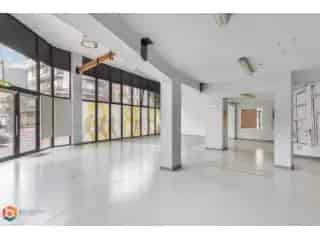 Handelsfonds te Koop Borgerhout - Opbrengsteigendom met Studio