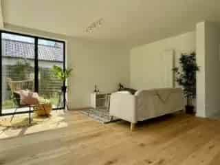 Villa te koop - Marke RBU25697