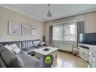 Huis te Koop Seraing Geheel Gerenoveerd 2 slaapkamers