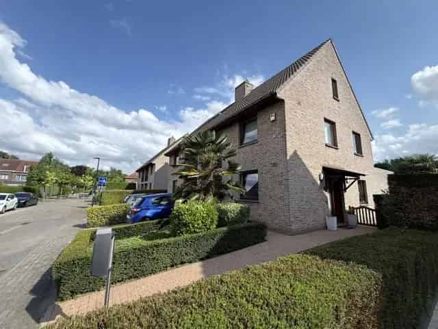 Ruime gezinswoning te Zaventem met grote tuin