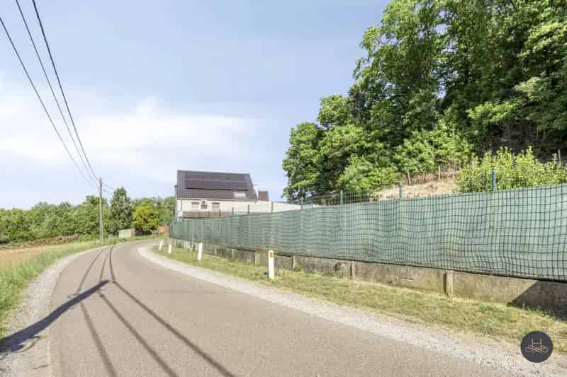 Huis te koop Rillaar: Ruime woning met loods en bouwpotentieel