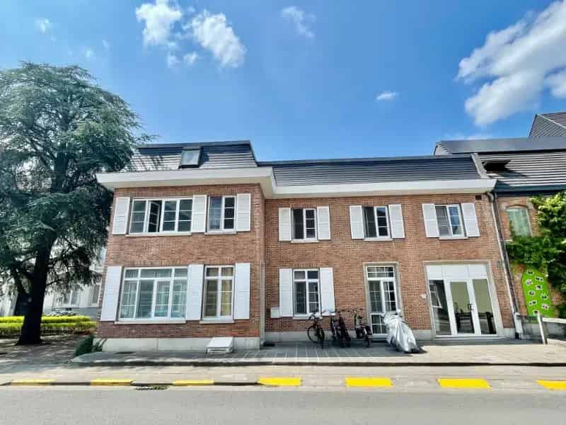 Gerenoveerd 1 Slaapkamer Appartement te Huur Wachtebeke