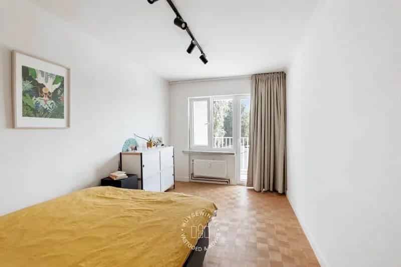 Ruim appartement Coupure met waterzicht