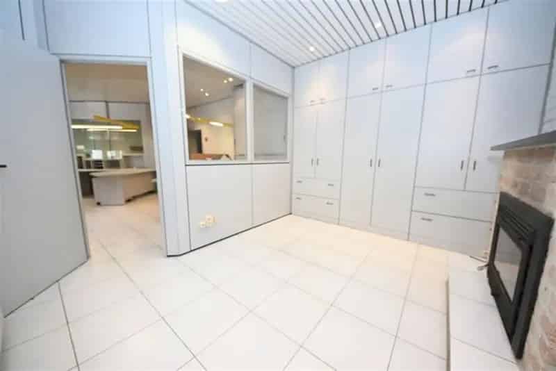 Te renoveren woning met 3 slaapkamers