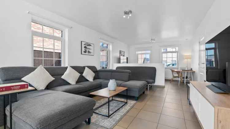 Huis te huur Tongerlo: 4 slaapkamers, tuin, carport