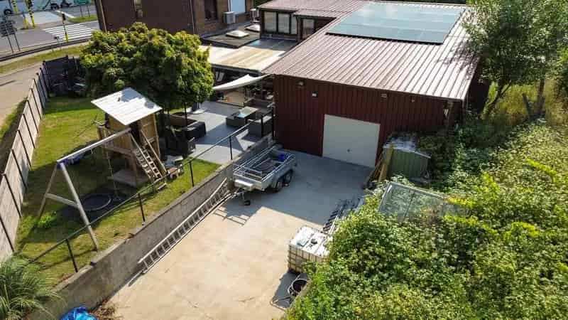 Gerenoveerde woning te Heverlee met loods