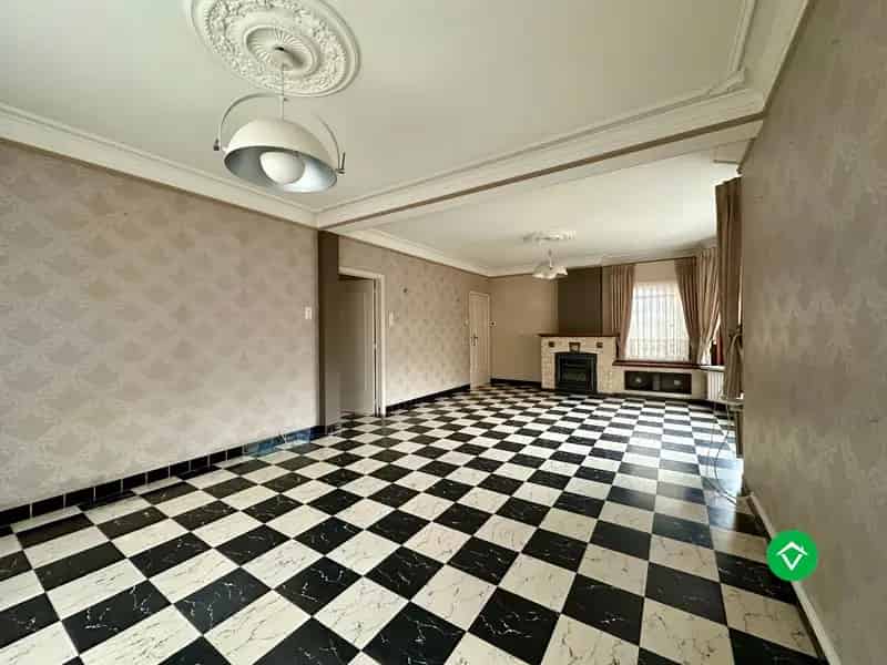 Huis te huur Eernegem 4 slaapkamers grote tuin