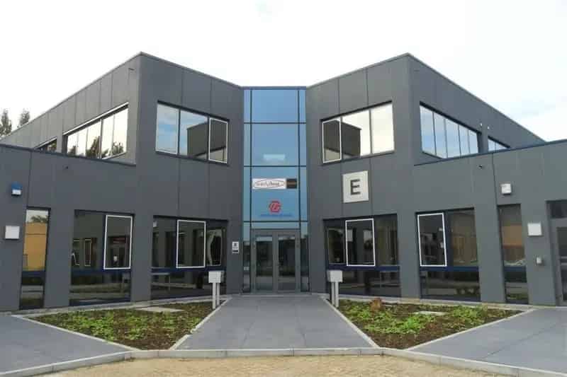 PLANET II - 300m2 Appartement