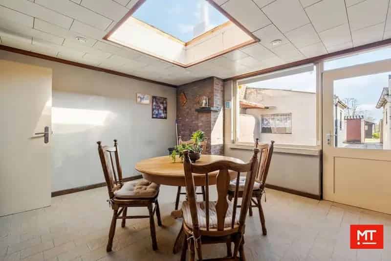 Te renoveren woning Geluwe rustige buurt