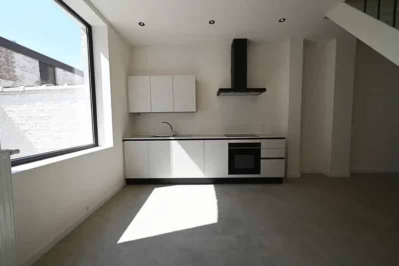 Huis te Huur Izegem: Gerenoveerd en Centraal Gelegen