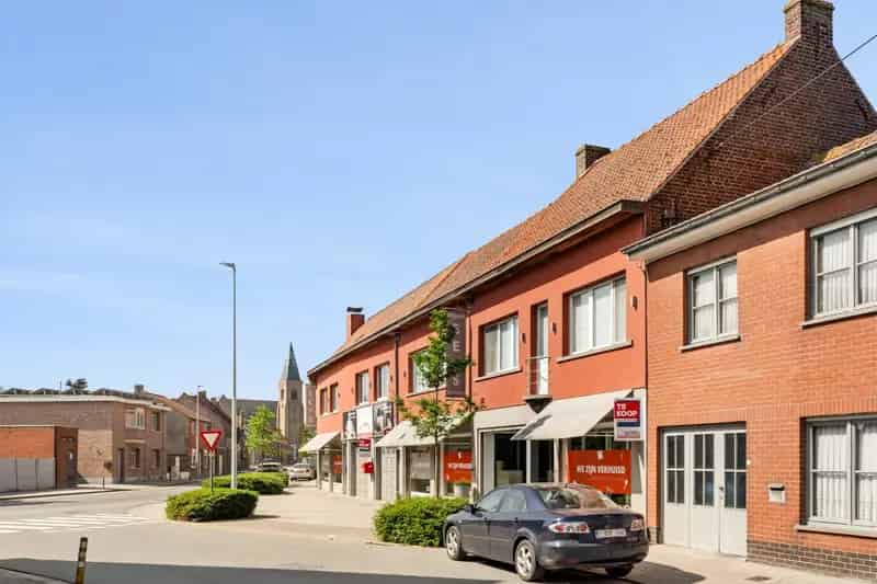 Handelruimte Woonst Verhuurd Appartement