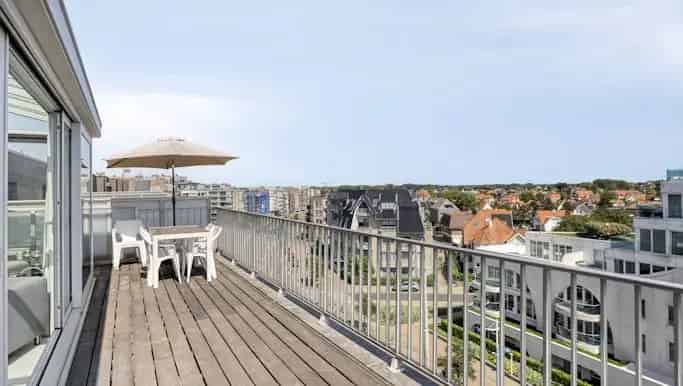 Appartement te Koop Koksijde Bad Centrum Zee 105m2 Terrassen Kelder