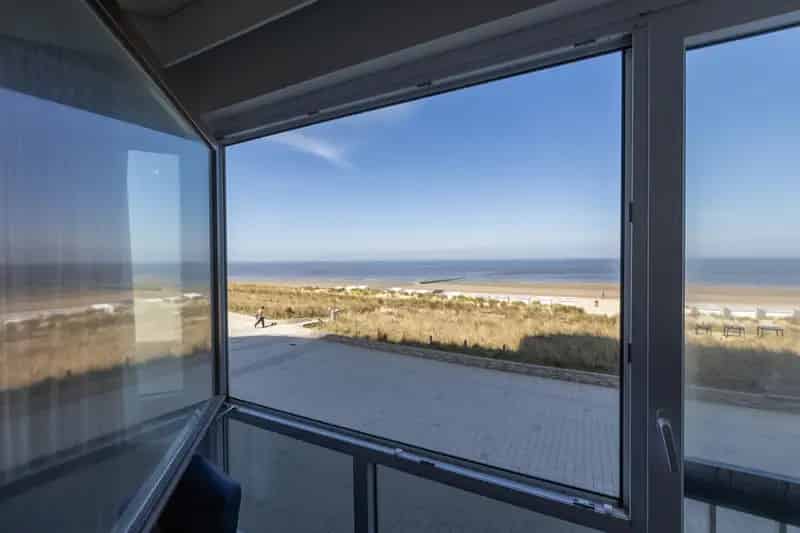 Appartement 2 slaapkamers Zeezicht Te Huur Verbouwde Zeedijk