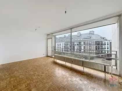 LAEKEN Studio Appartement 45m² Vernieuwd