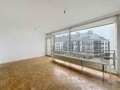 LAEKEN Studio Appartement 45m² Vernieuwd