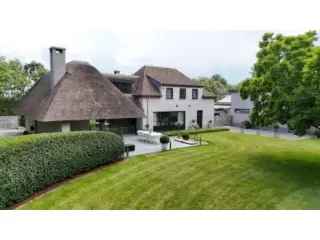 Villa te koop Lubbeek 350m2 plus bijgebouw