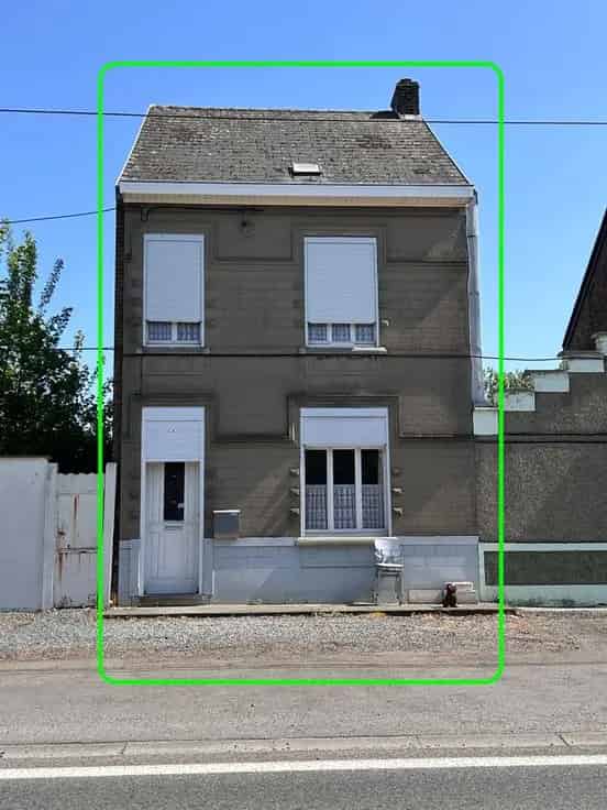 Huis te koop: 2 slaapkamers, renovatieproject, nabij school en station