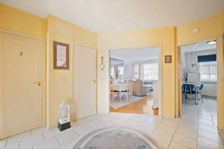 Appartement Te Koop Brussel Centrum Garage 78m2 2 slaapkamers