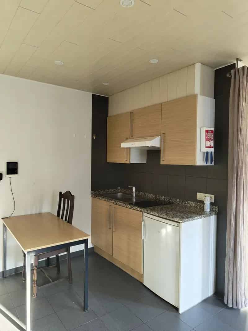 Studentenflat nabij Campus Ledeganck te huur