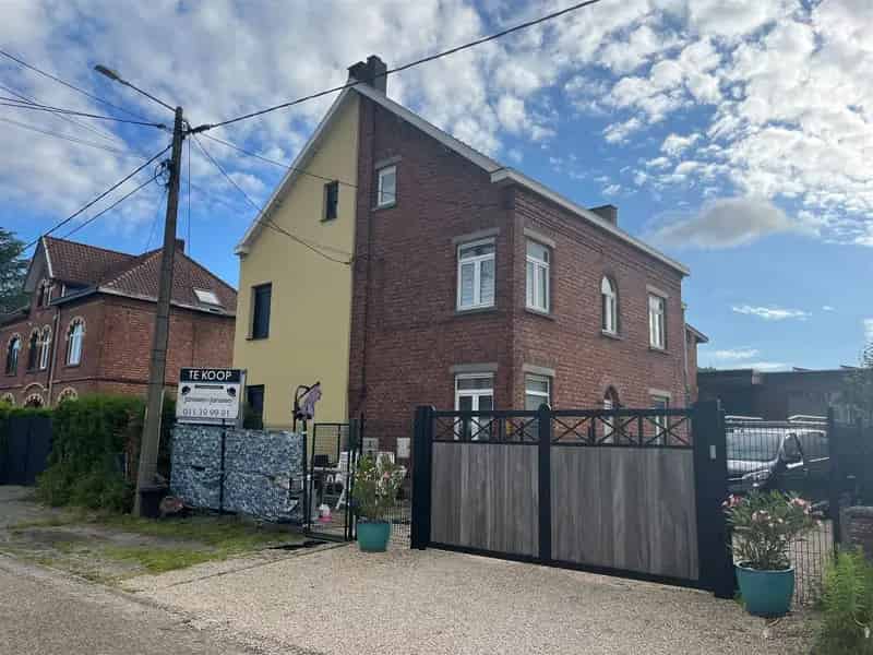 Comfortabele woning met 6 slaapkamers
