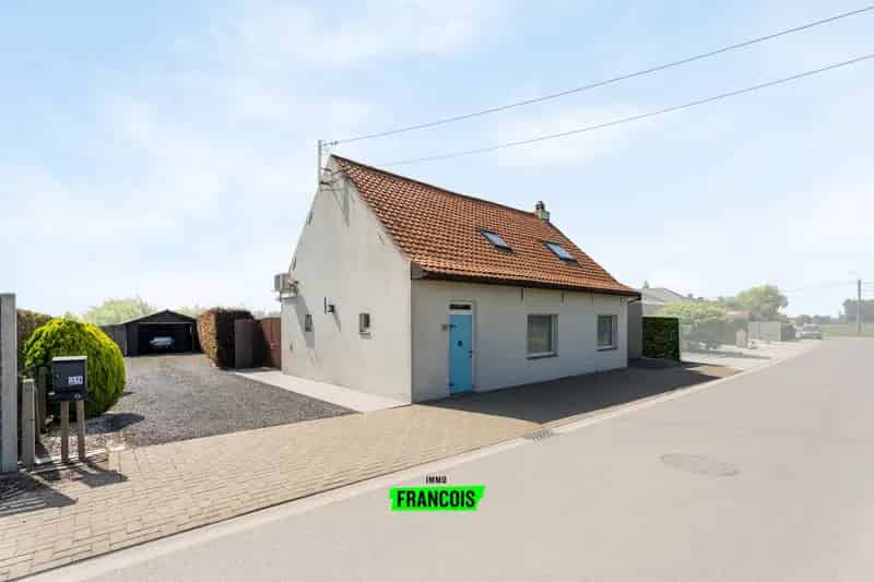Huis te huur Langemark-Poelkapelle: 3 slaapkamers, tuin, garage
