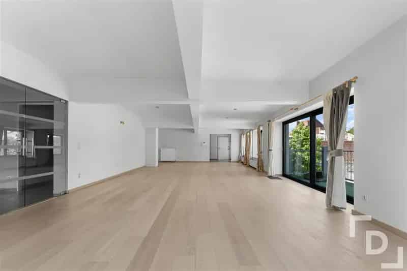 Appartement te koop Ieper 299m² 2 slaapkamers garage EPC B