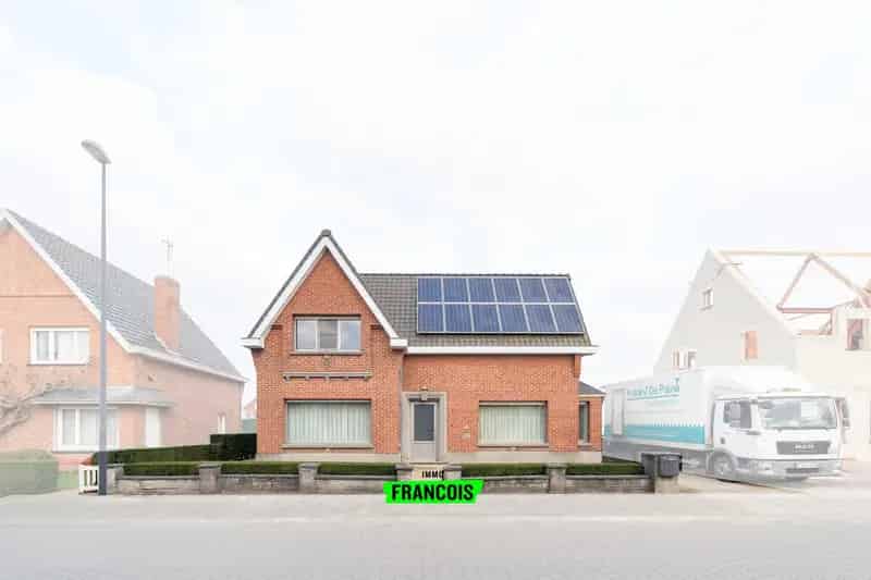 Huis te huur Maldegem: Ruime woning met zwembad