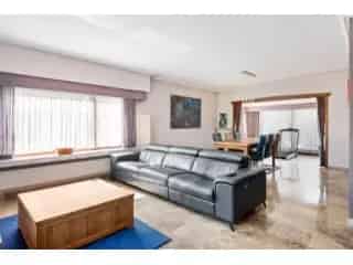 Huis te koop Putte - Ruime Villa met Grote Tuin