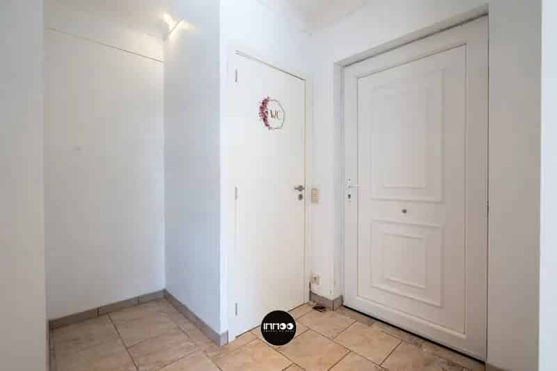 Huis te koop: Kangoeroewoning met renovatiepotentieel