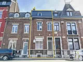 Huis te renoveren Luik 103m2 Tuin Nabij Winkels