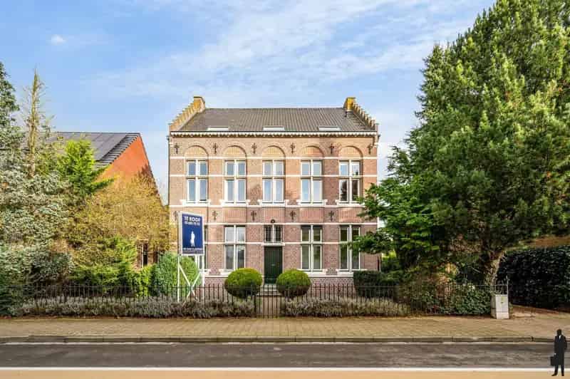 Historisch Herenhuis Essen Centrum