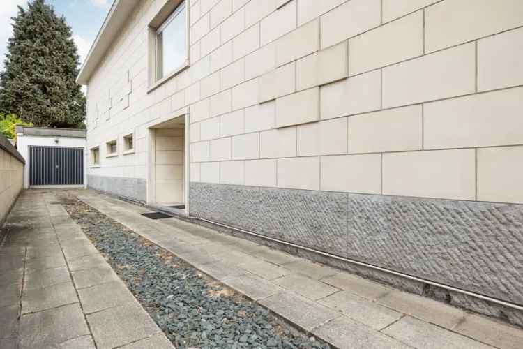 Huis te huur Grimbergen: Appartement 240m² & Handelsruimte 519m²