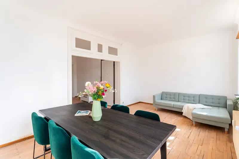 Authentiek Appartement 8477512 te renoveren