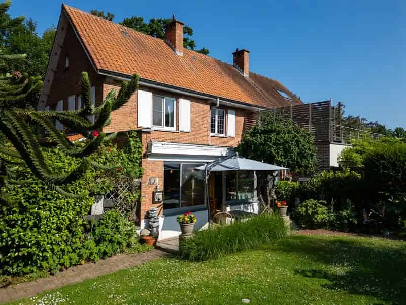 Charmante woning met karakter in rustige omgeving