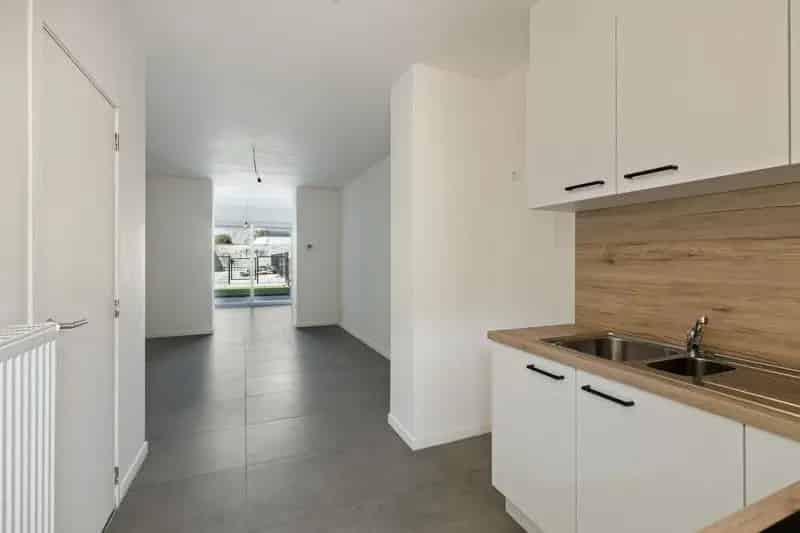Gerenoveerde woning 3 slaapkamers Beveren Leie