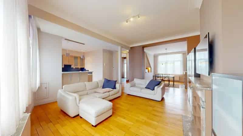 Appartement te Ixelles 4 slaapkamers 195m²