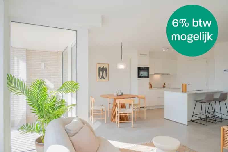 Appartement te koop Ieper: Panoramisch zicht Menenpoort