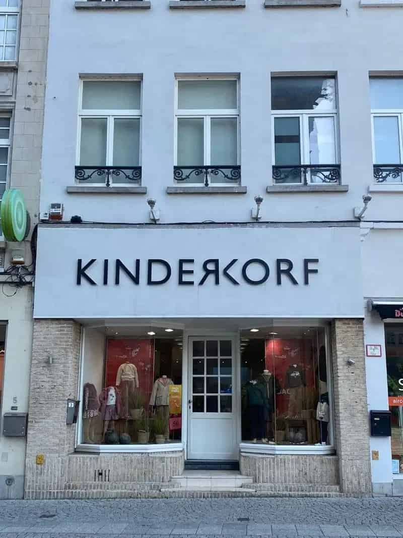 Prachtig Commercieel Pand Nabij Markt