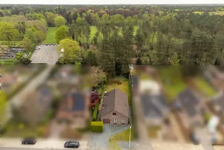Te renoveren Landhuis 3 slaapkamers Garage 1117m²