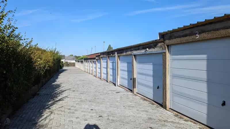 Garagebox te Huur Machelen - Gerenoveerd