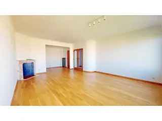 Appartement 2 Chambres Schaerbeek 103m² Rénové