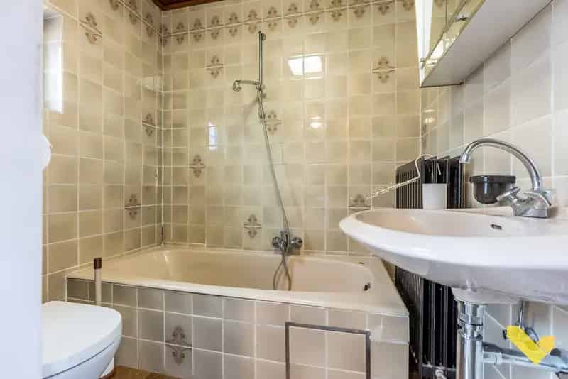 Renovatieproject Ruime Woning Veel Potentieel