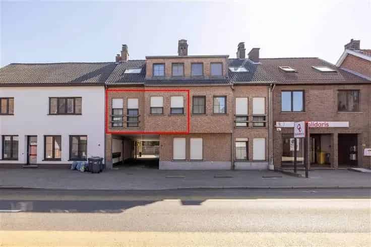 Appartement Te Koop Lille: Instapklaar 2 Slaapkamers, Terras
