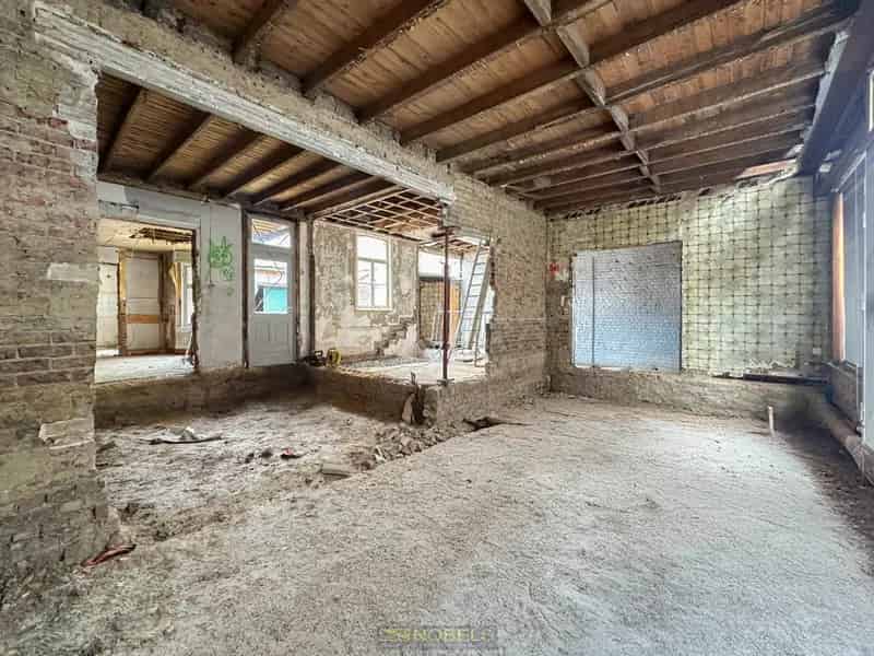 Huis te koop Eine - Renovatieproject met veel potentieel