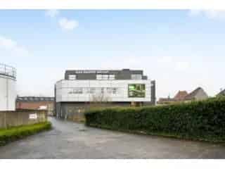 Kantoor te koop Kuurne 860m²