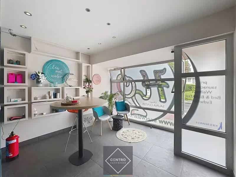 Handelspand te koop Ledegem: Schoonheidsinstituut Wellness Appartement Broodjeszaak