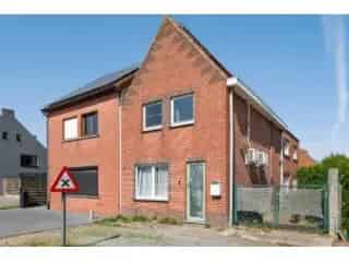 Huis te Koop Wuustwezel 4 slaapkamers starterswoning